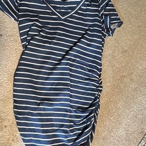 Stitch fix maternity bundle with shirts and dresses hardly if ever worn